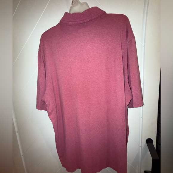 Johnnie-O Hangout Polo Heathered 2.0 Berry XXL featured in Golf Digest Pristine - Picture 4 of 10